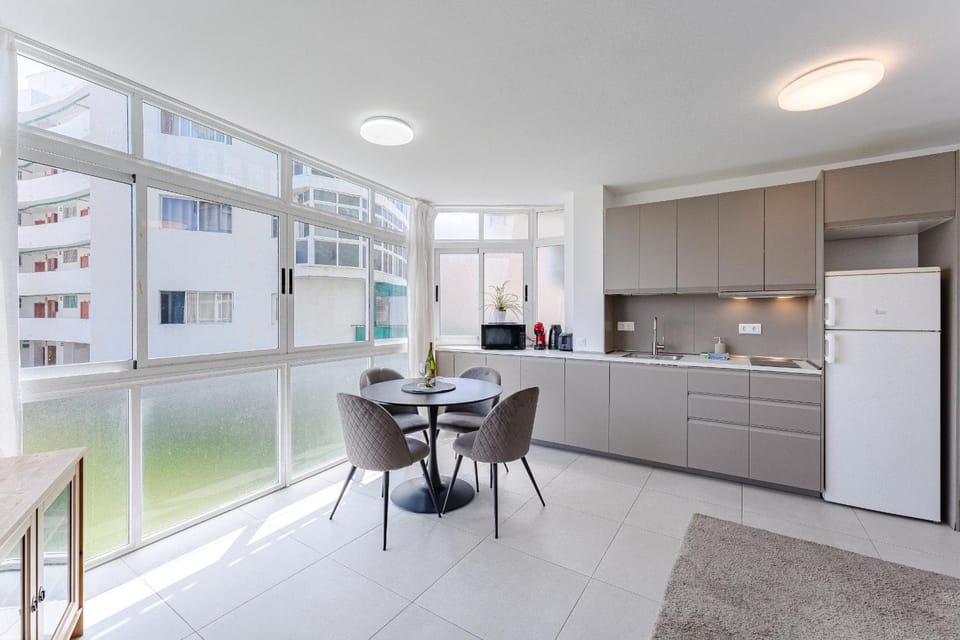 Modern apartment in Las Americas Apartment in Playa de las Americas