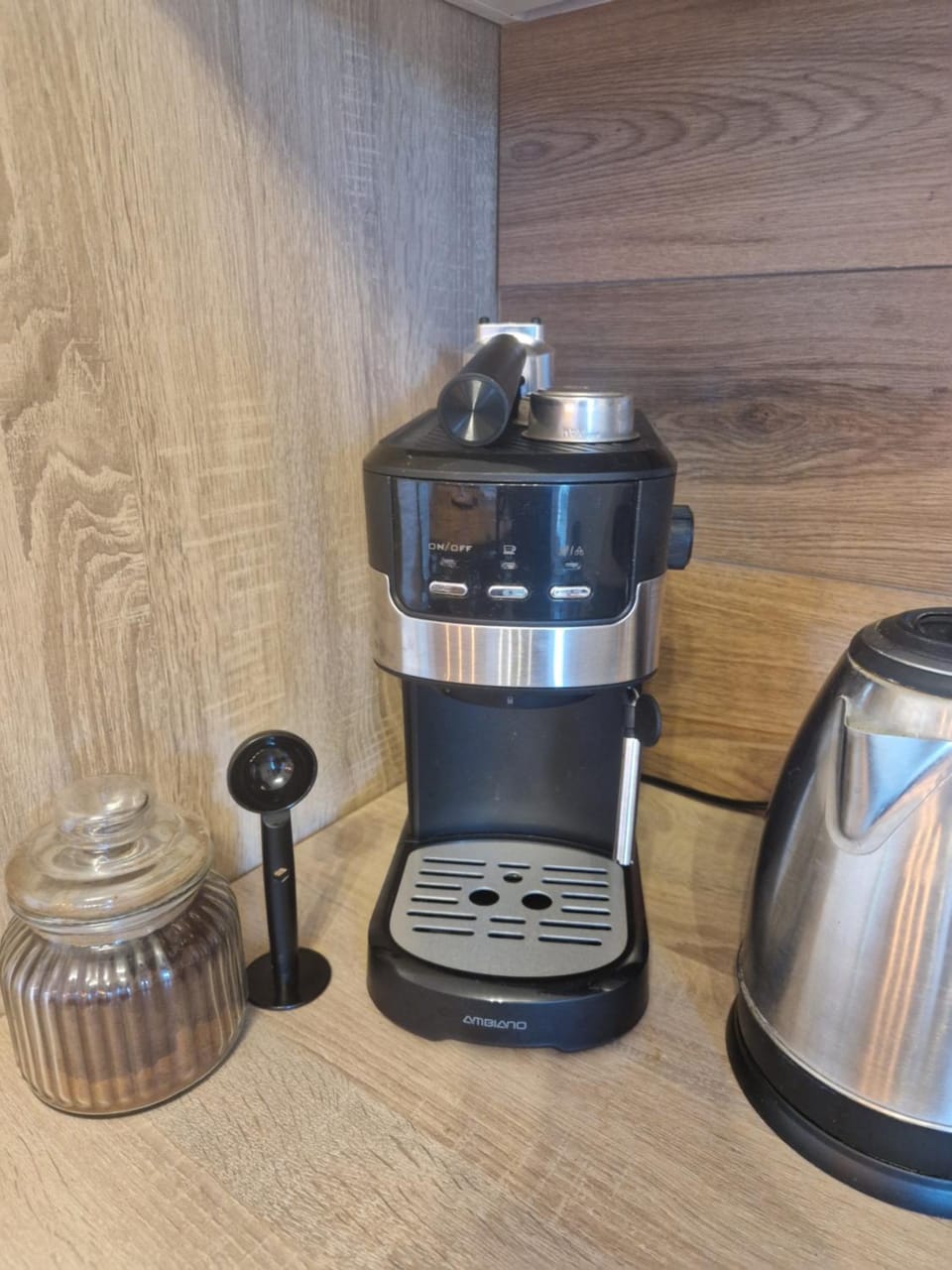 Coffee/tea facilities