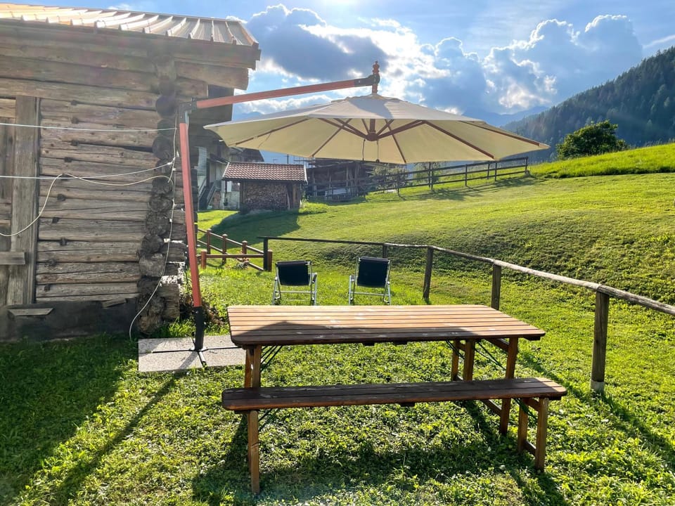 Summer, Garden, Dining area, Mountain view