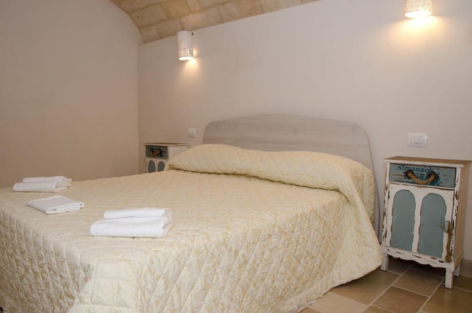 CASA santa Caterina via santa Caterina 38 House in Apulia