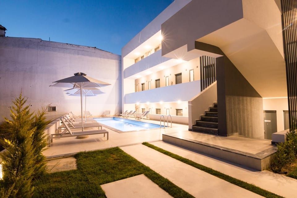 Property building, Swimming pool