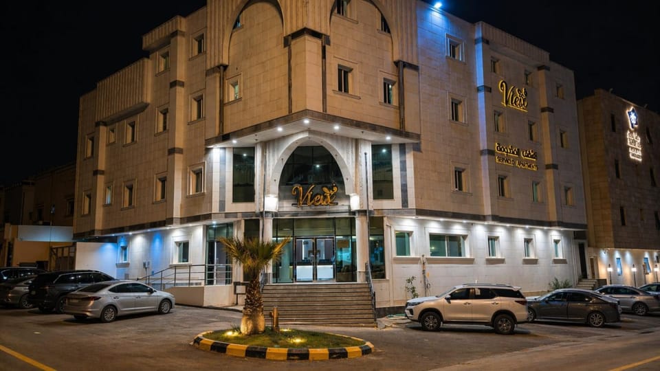 Property building, Neighbourhood, Location, Parking