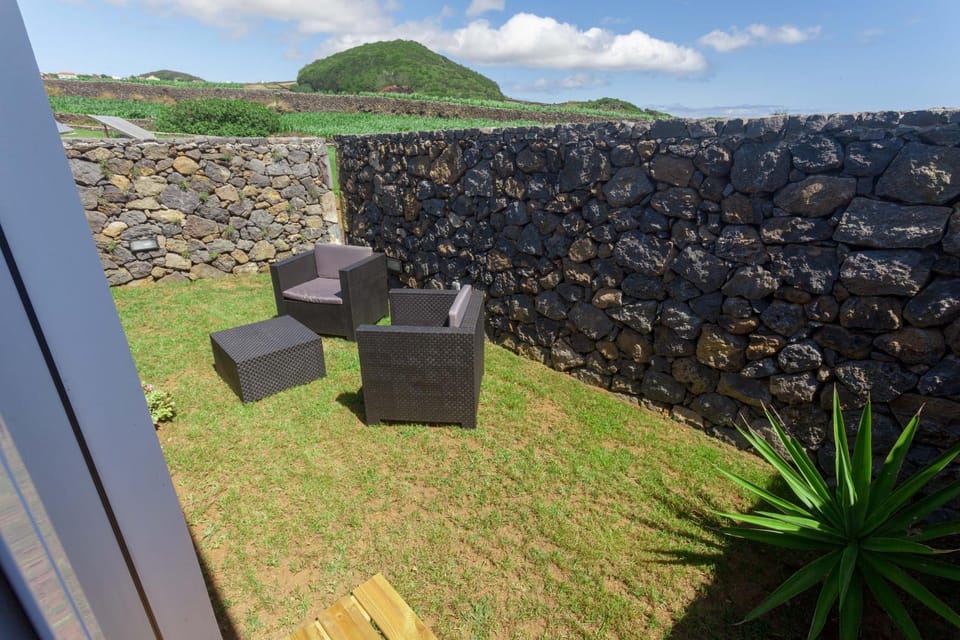 Casa dos Romeiros Farm Stay in Azores District