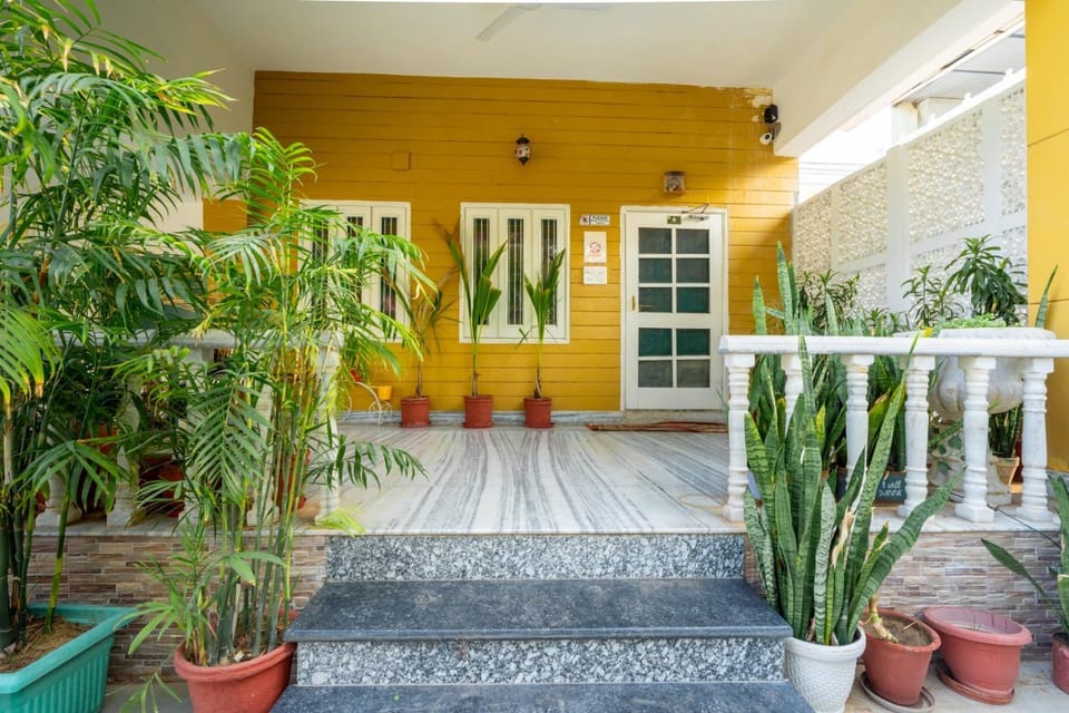 Patio, Day, Garden, View (from property/room), Balcony/Terrace, Garden view, Internal: Not applicable to any particular room