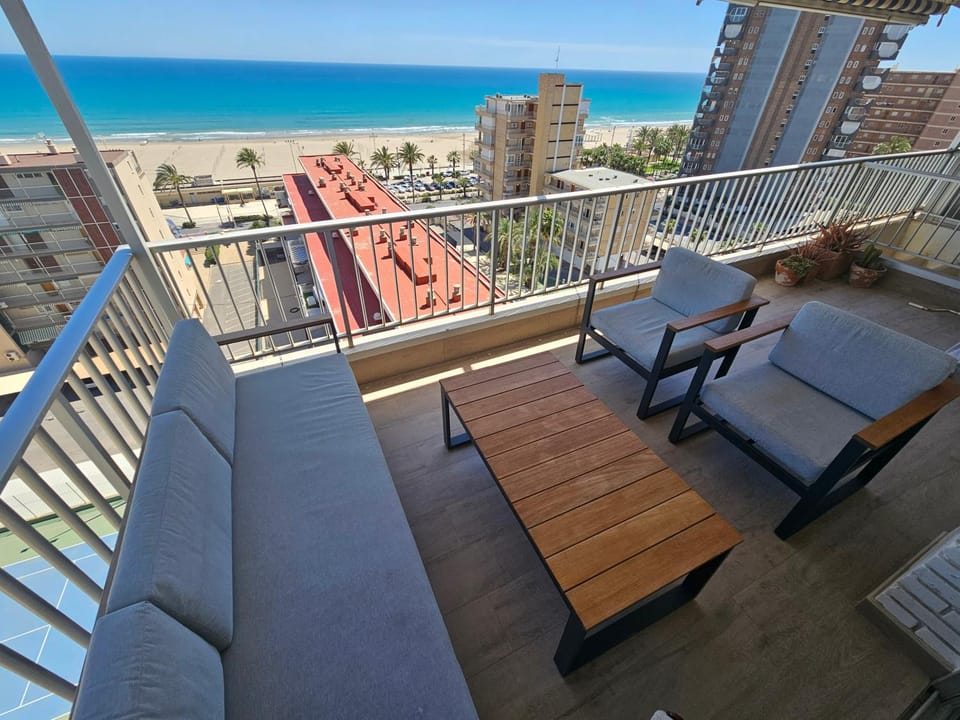 Aisa 10 Beach & Golf Apartment in Alicante