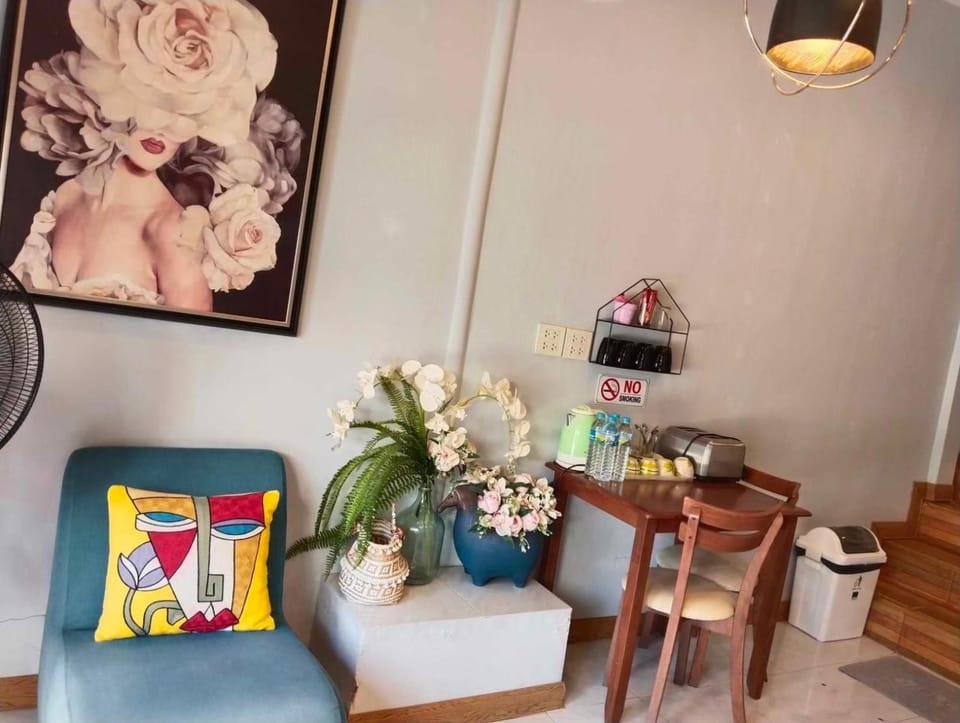 Living room, Area and facilities, Area and facilities