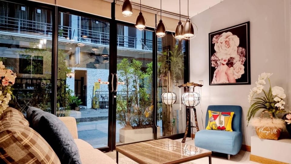 Facade/entrance, Living room, Photo of the whole room