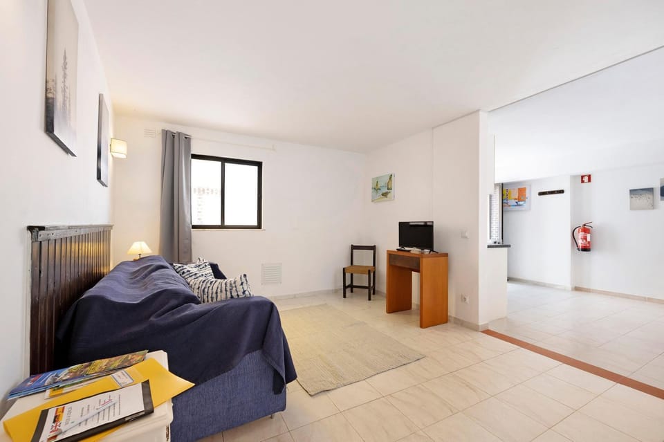 Living room, Bedroom