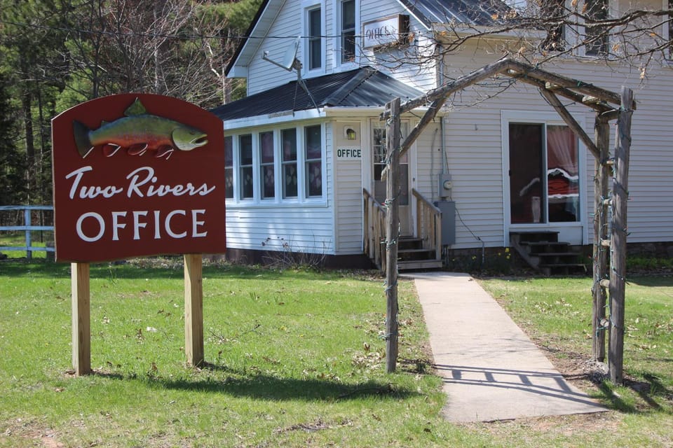 Property building, Property logo or sign
