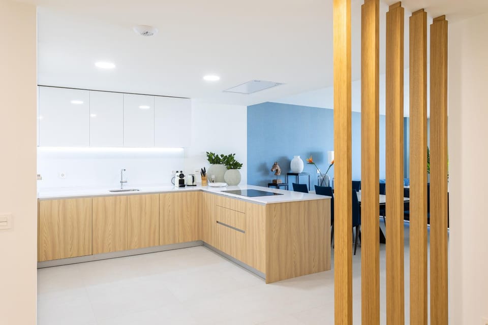 Kitchen or kitchenette