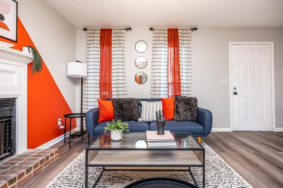 NEW ENTIRE PLACE COZY QUIET 2b2b TOWNHOUSE SP1277 House in Georgia