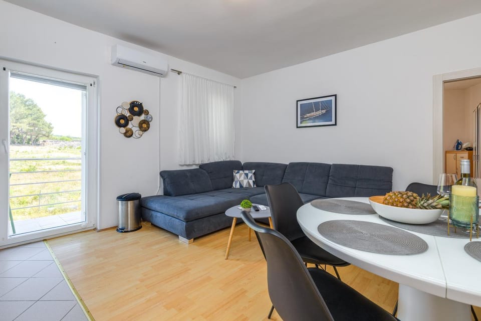 Apartman Sara Apartment in Krk