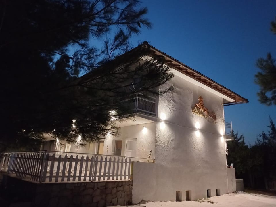 Villa Marti Garden - budget studios Apartment hotel in Thasos