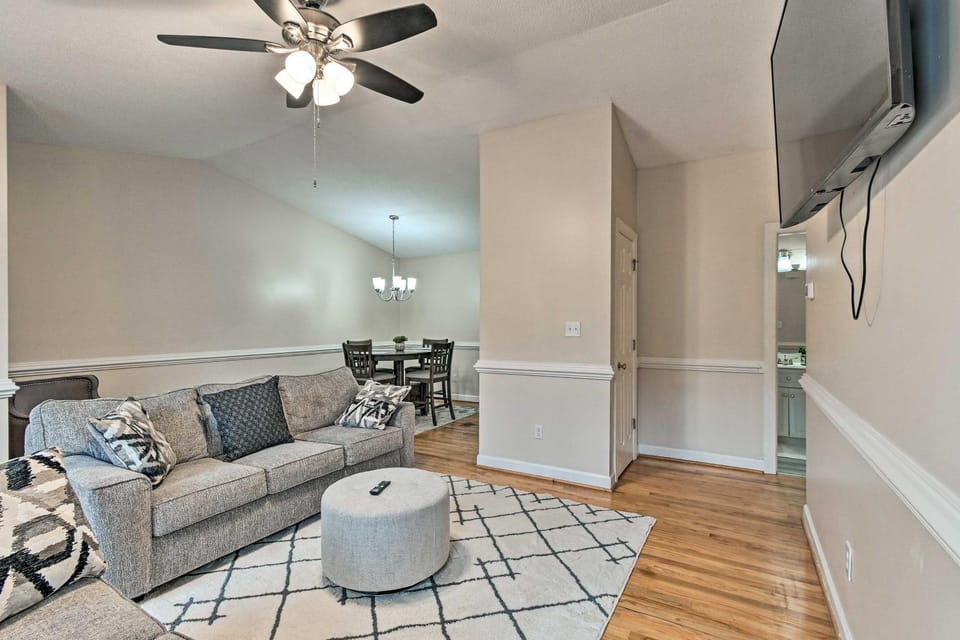 1 Mi to Cape Fear River: Pet-Friendly Retreat House in North Carolina