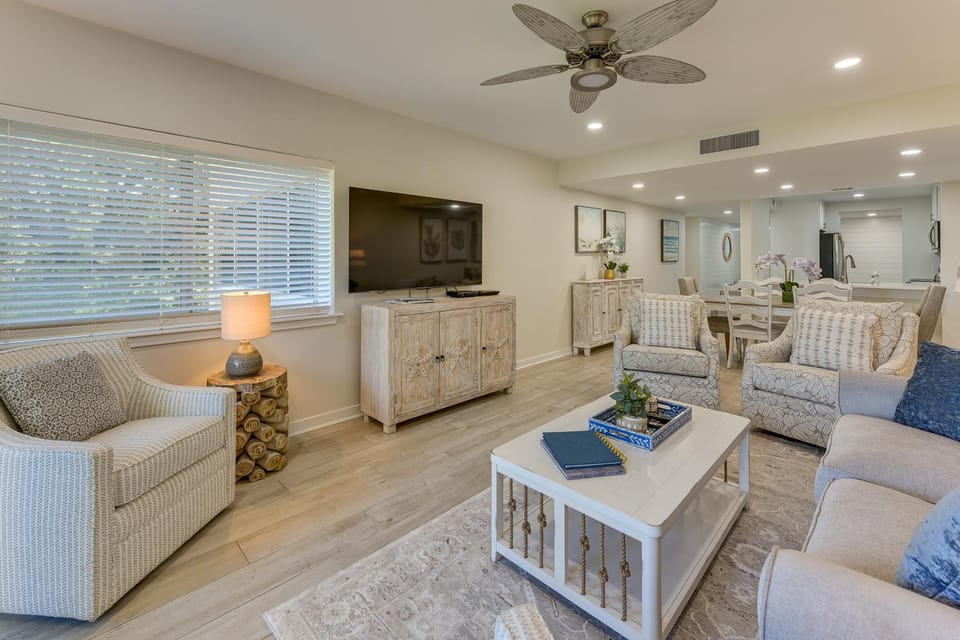 Palmetto Dunes Villa w/ Views: Steps to Beach! Villa in Hilton Head Island