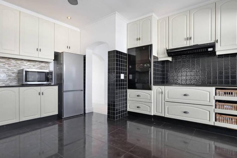 Prestigious Guest Villa Villa in Cape Town