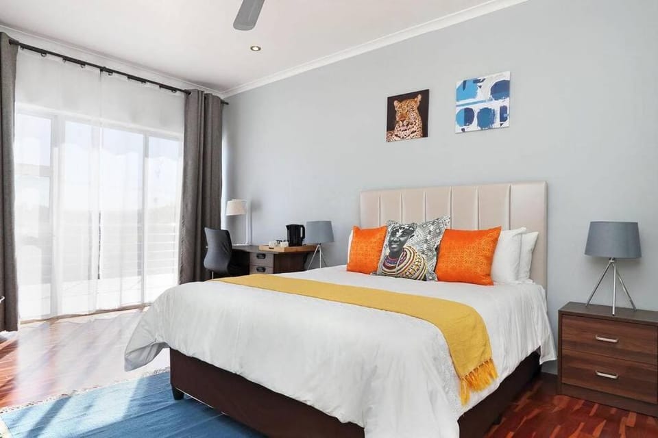 Prestigious Guest Villa Villa in Cape Town