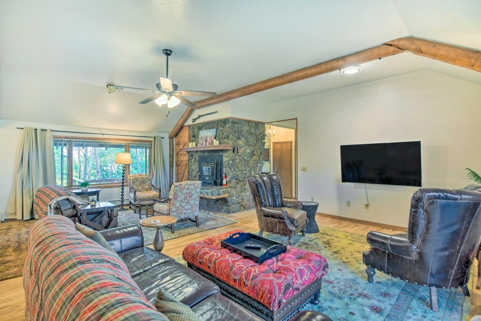 'Moose Park Lodge' Charming Walden Retreat! House in Colorado