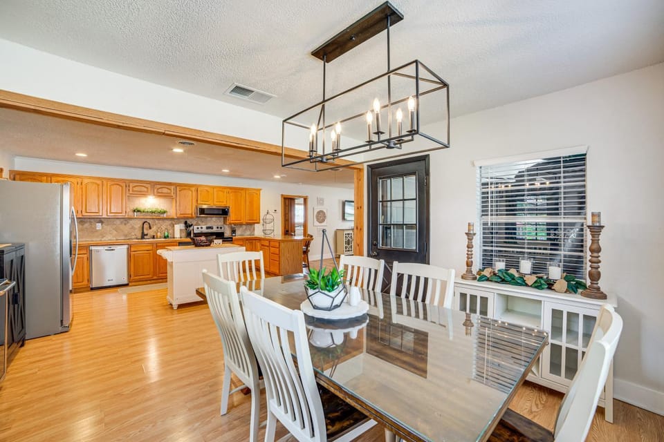 Spacious Deck: Waterfront Home in Gun Barrel City! House in Gun Barrel City