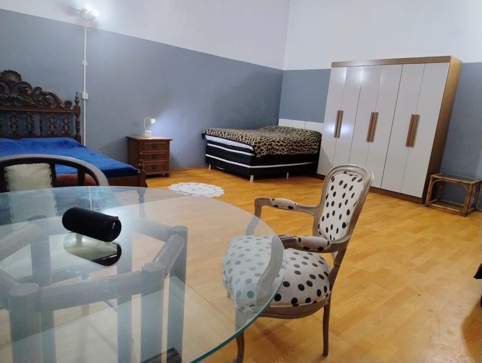 Bed, Bedroom, Breakfast, locker