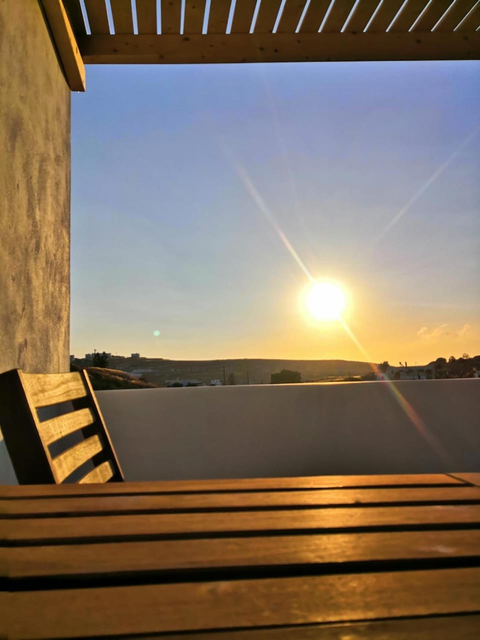 View (from property/room), Balcony/Terrace, Sunrise