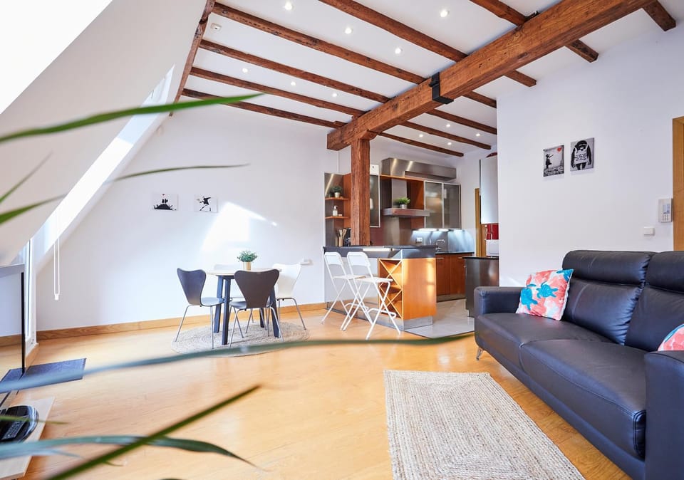 Kitchen or kitchenette, Living room, Dining area