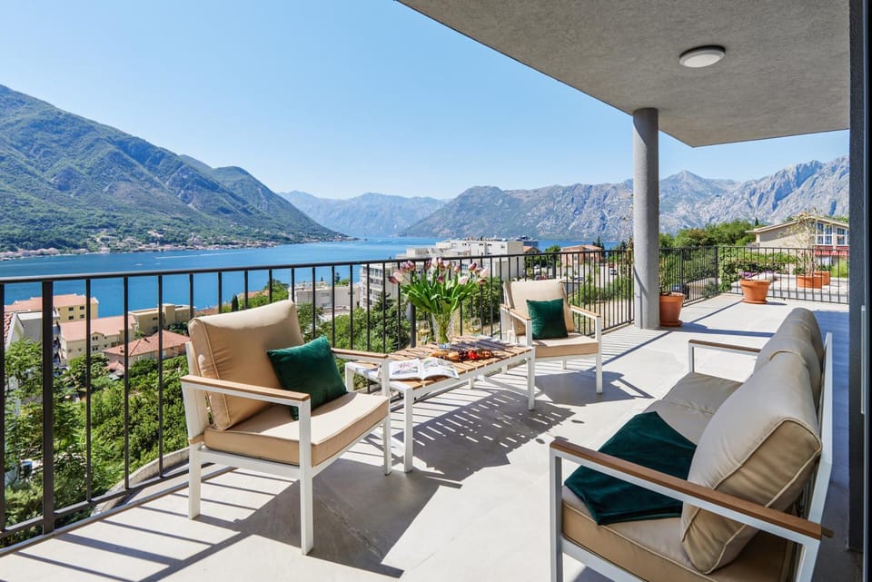 Apartment 3 With Amazing Sea View Apartment in Dobrota