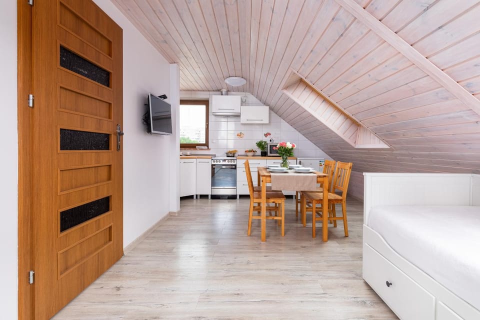 Kitchen or kitchenette, Living room, Dining area, kitchen