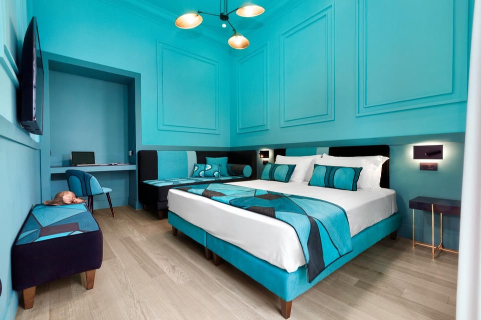 Bed, Photo of the whole room