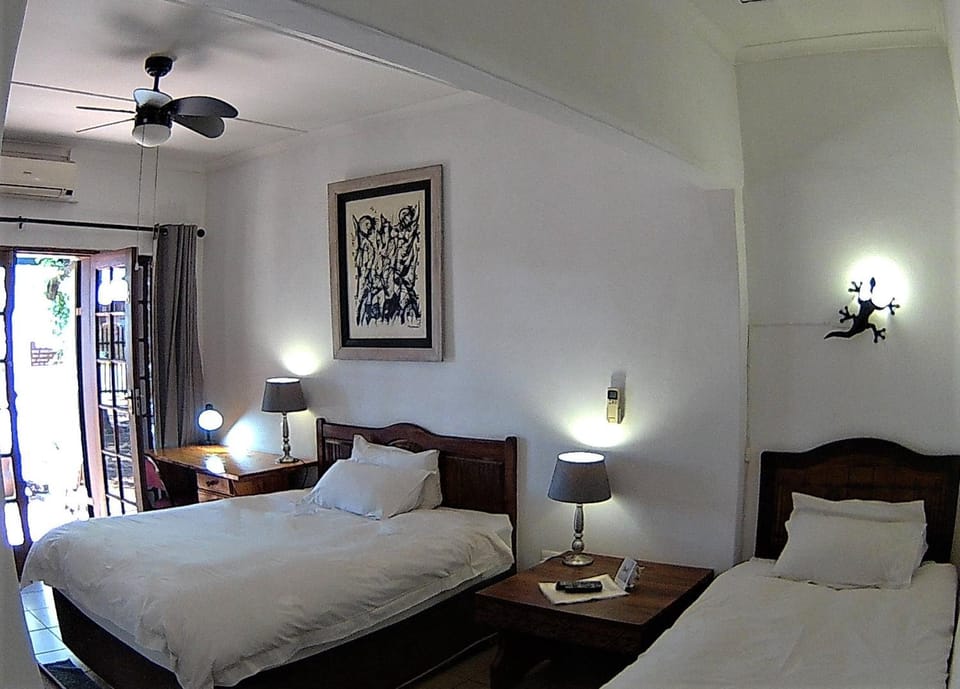 Kuru-Kuru Guesthouse Bed and Breakfast in North West, South Africa