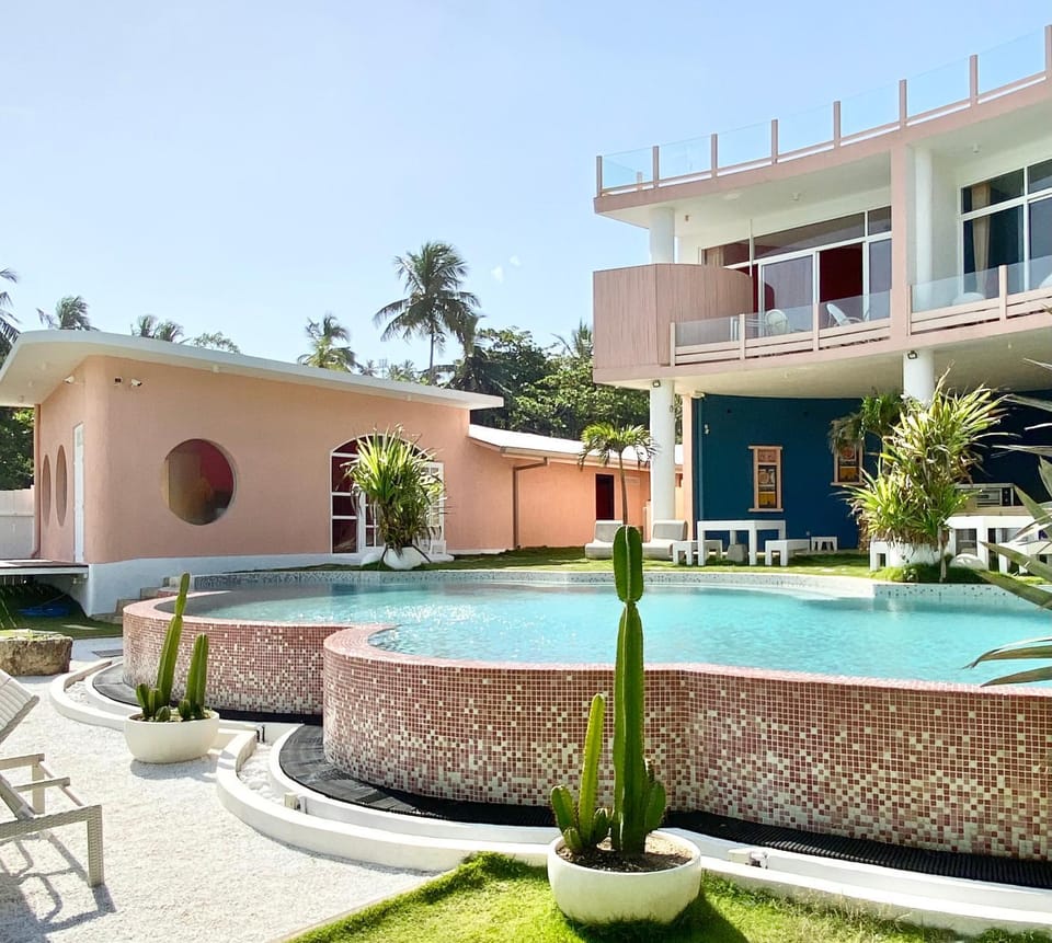 Property building, Swimming pool