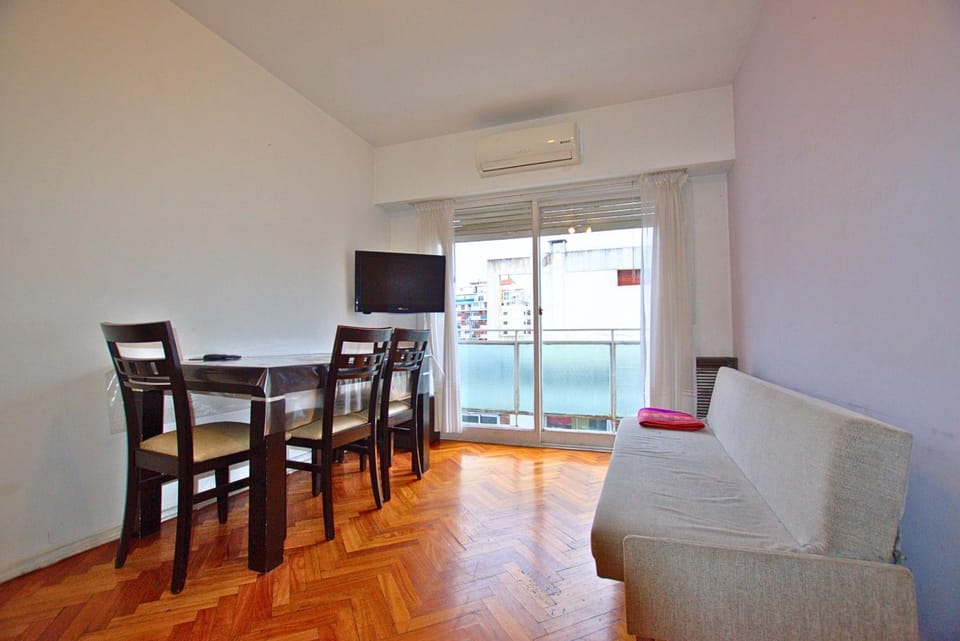 TV and multimedia, Living room, air conditioner