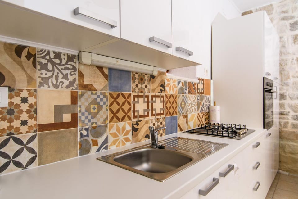 Coffee/tea facilities, Kitchen or kitchenette