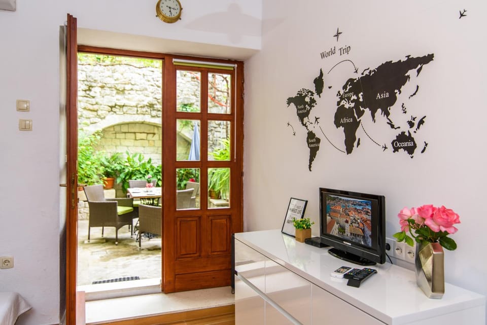 Garden, TV and multimedia, Balcony/Terrace, Balcony/Terrace, Dining area