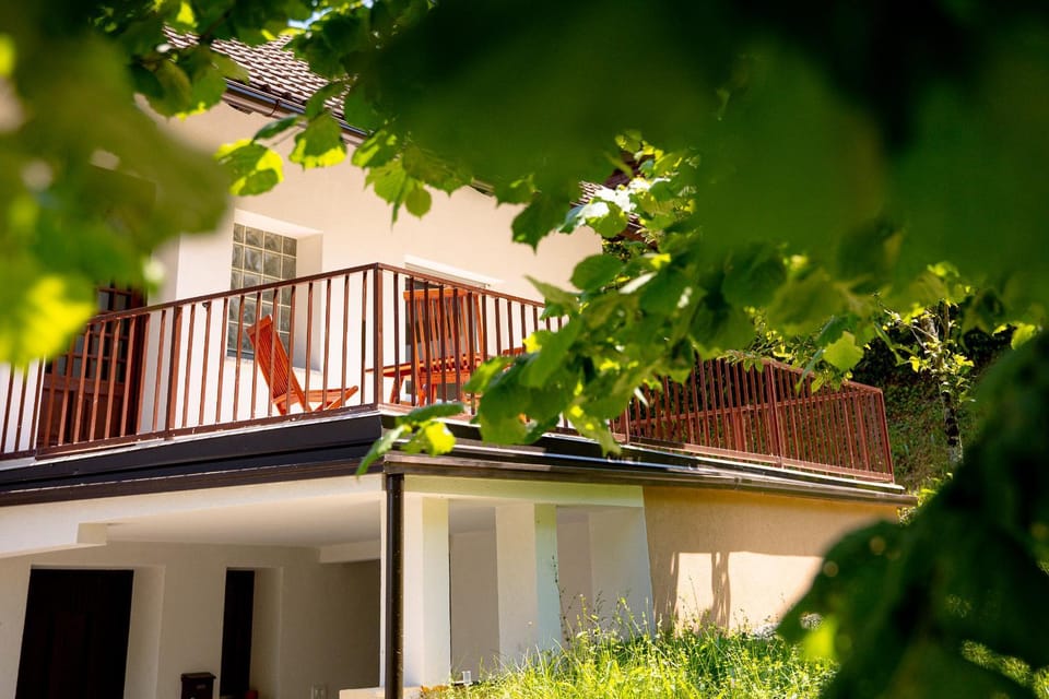 Property building, Balcony/Terrace