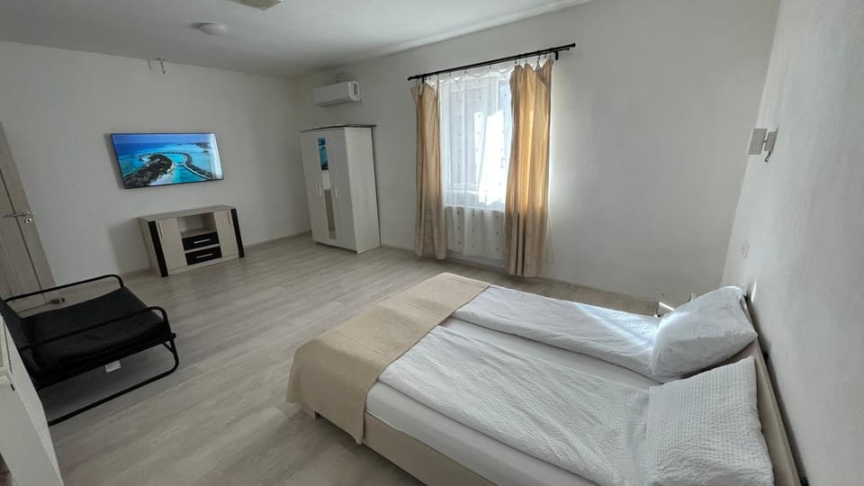 TV and multimedia, Bedroom