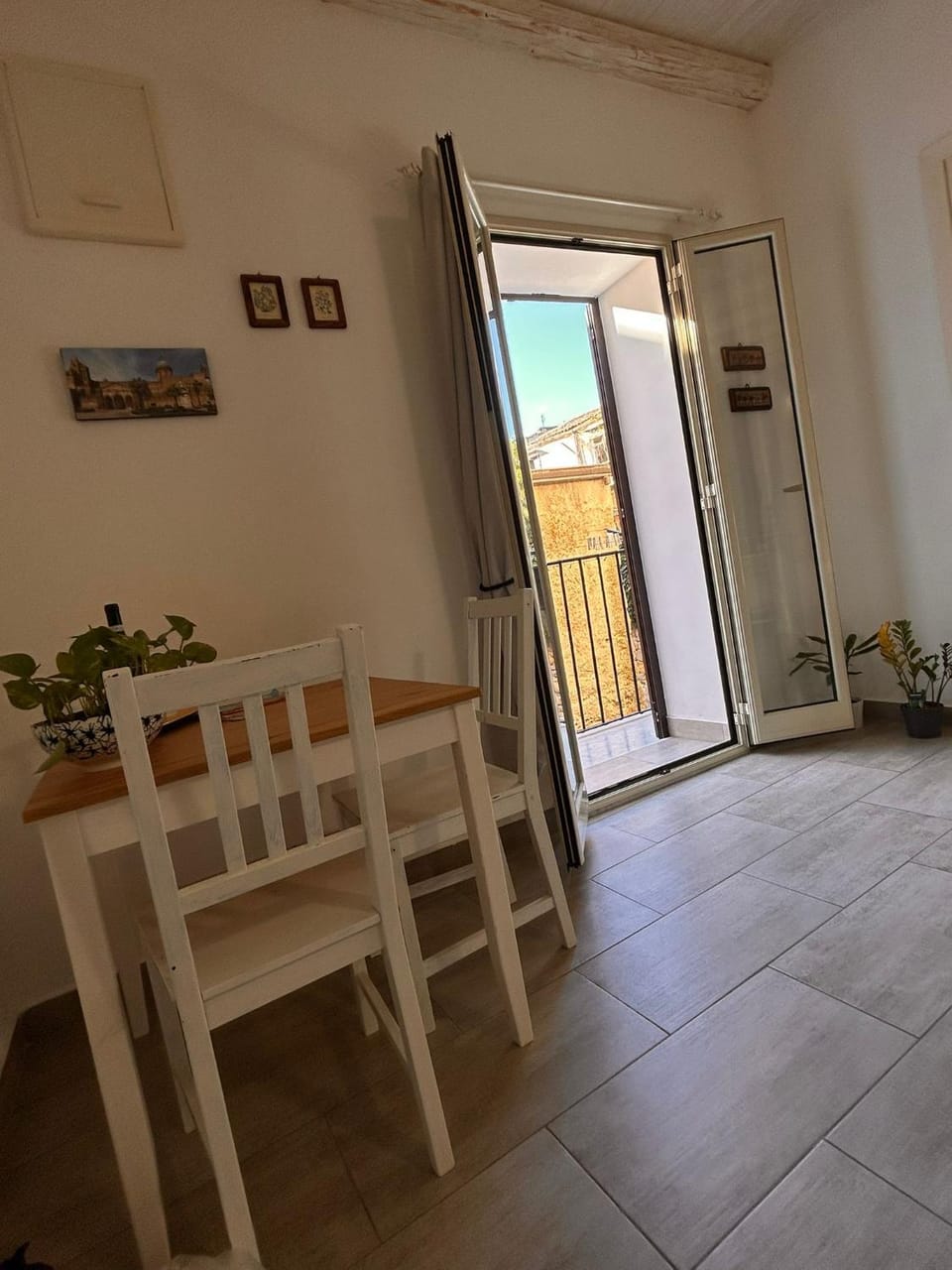 Balcony/Terrace, Dining area