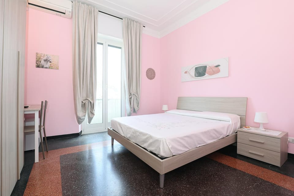 Affittacamere "SAN MARTINO ROOMS" Bed and Breakfast in Genoa