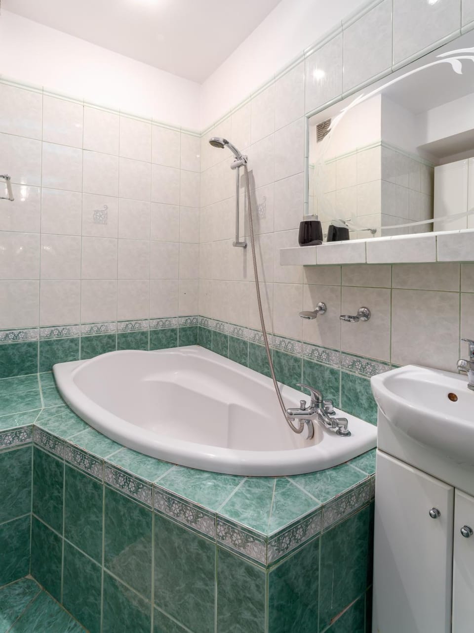Bathroom, Bath