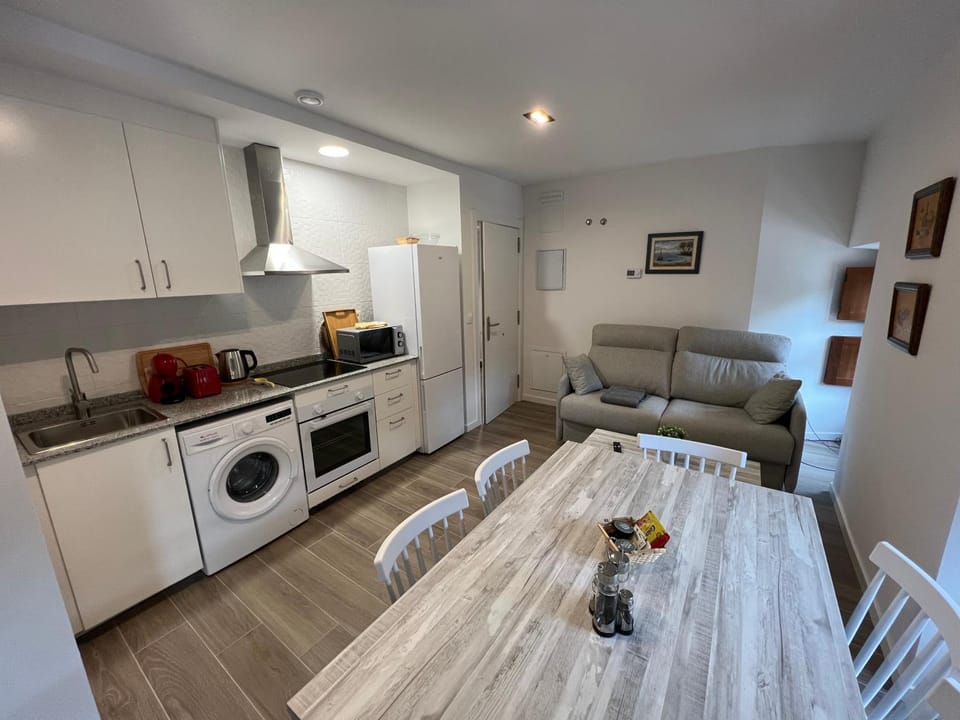 Kitchen or kitchenette, Living room, Dining area