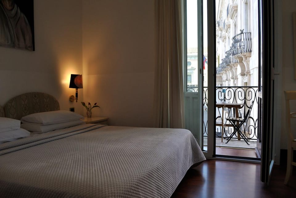 Bed, Balcony/Terrace