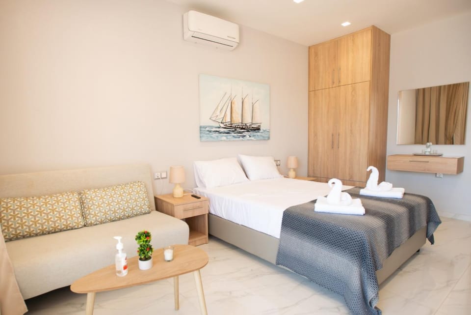 Bed, Beach