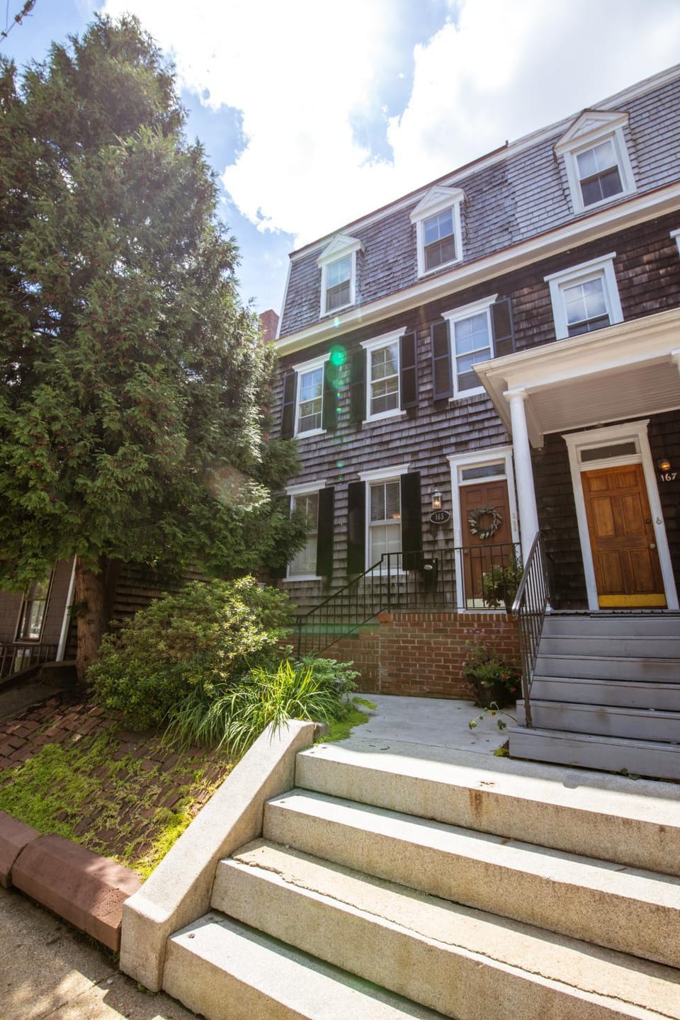 Downtown Annapolis King George 1st Floor Hideaway Apartment in Annapolis