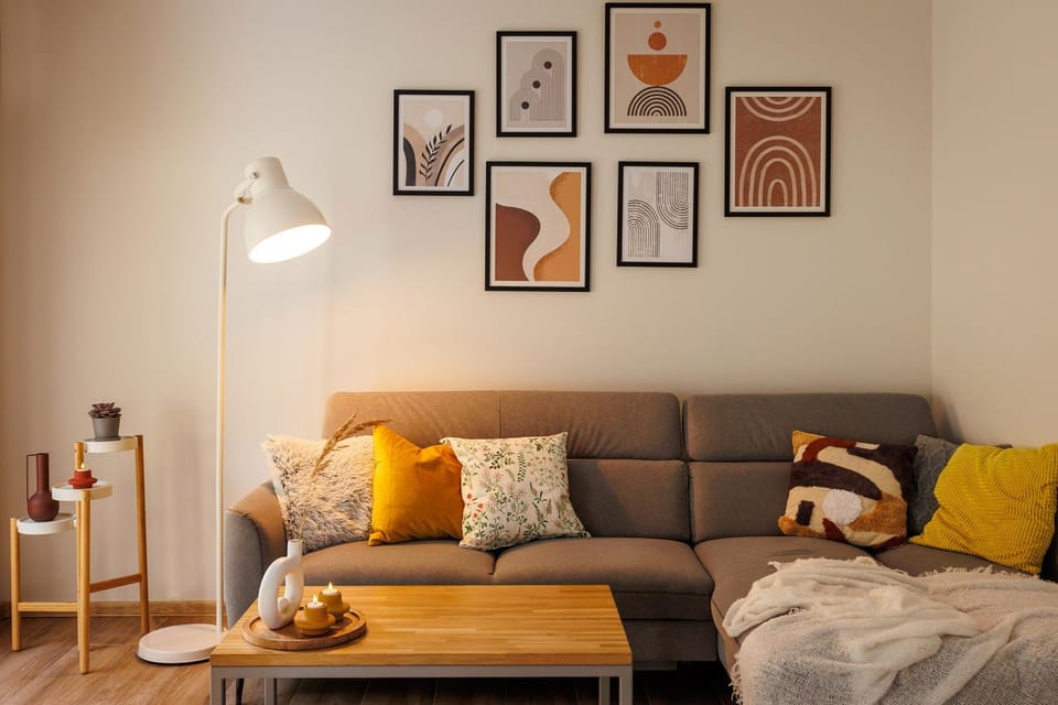 Living room, Seating area