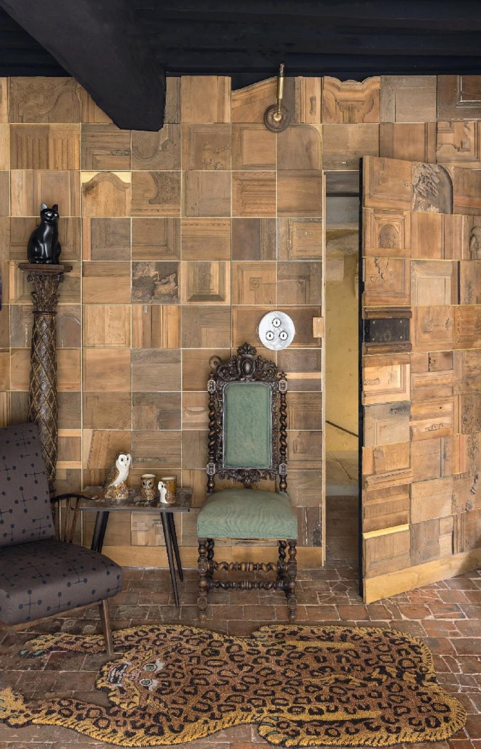 Living room, Decorative detail