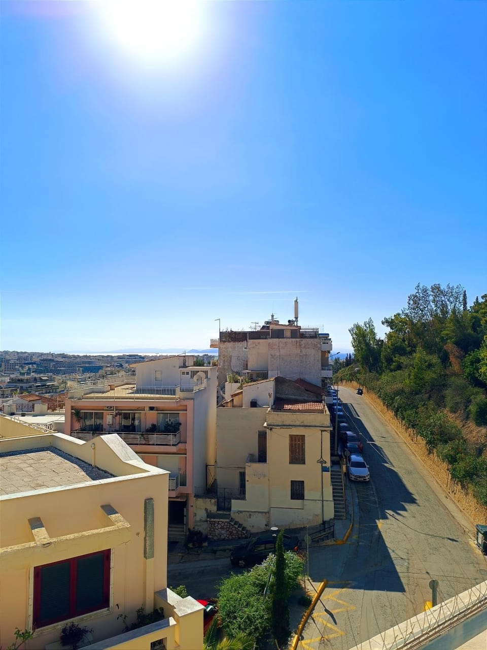 Day, Neighbourhood, City view, Street view, Parking