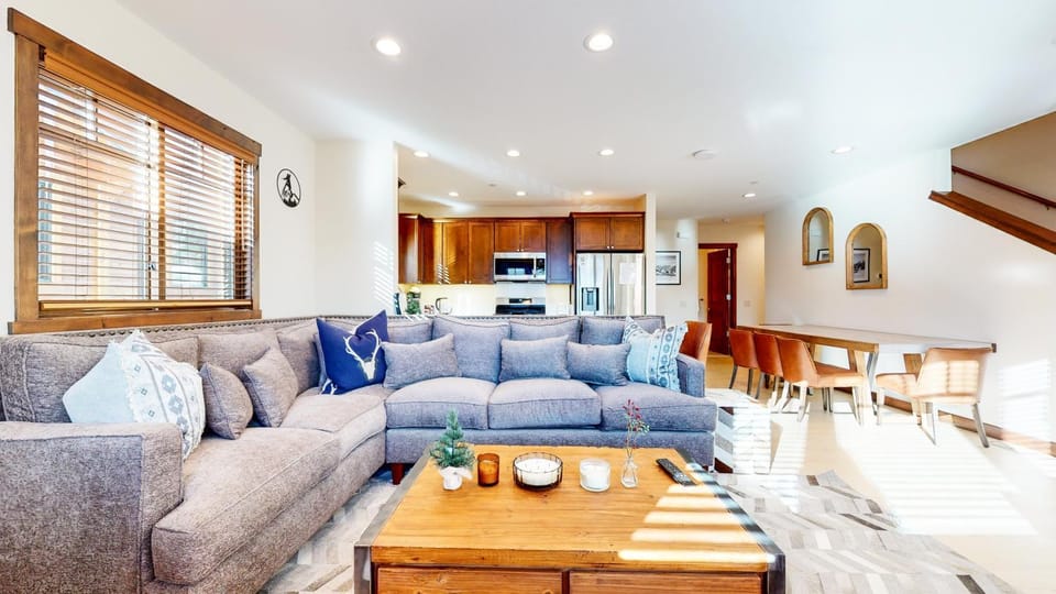 Lakeview Townhomes #5 townhouse House in Mammoth Lakes
