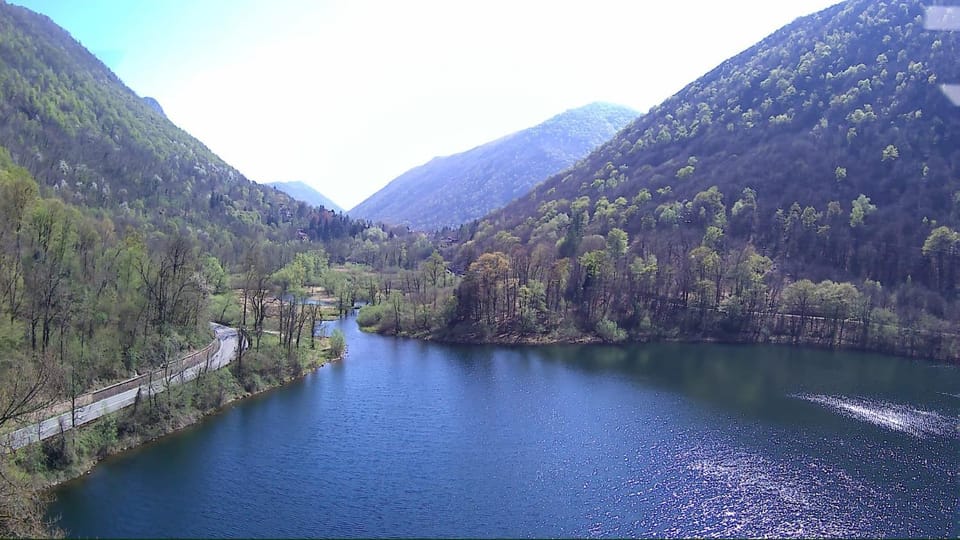 L’Angolino di MAGDA: on the lake-PRIVATE beach! Apartment in Canton of Ticino