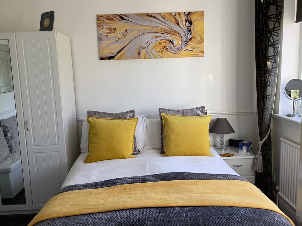 Ragged Hall Lane Bed and Breakfast in St Albans