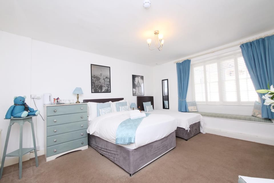 The Barrington Guest House Bed and Breakfast in Scarborough